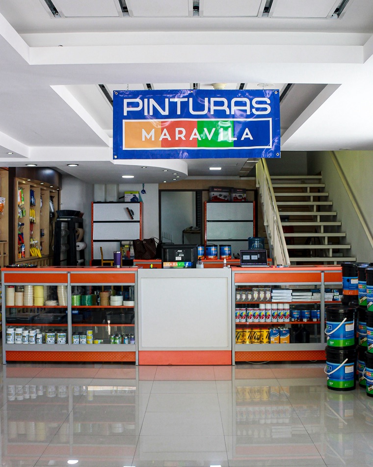 Inside a Maravila store